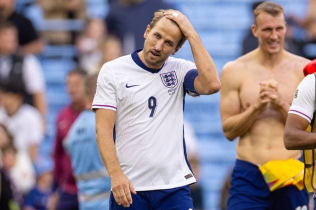 Football - FIFA World Cup, WM, Weltmeisterschaft, Fussball 2026 Qualifying - Group K - England v Andorra BIRMINGHAM, ENGLAND - Friday, September 5, 2025: England s captain Harry Kane after the final whistle during the FIFA World Cup 2026 Qualifying Group K match between England and Andorra at Villa Park. (Photo by David Rawcliffe Propaganda) BIRMINGHAM Villa Park WEST MIDLANDS ENGLAND  Copyright: xDavidxRawcliffex P2025-09-06-England_Andorra-125