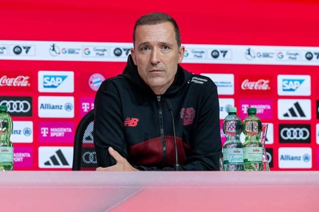 Roberto Paetzold (Chef-Trainer, Bayer 04 Leverkusen) bei der Pressekonferenz nach dem Spiel FC Bayern Muenchen Frauen vs. Bayer 04 Leverkusen, Fussball, Google Pixel Frauen-Bundesliga, 1. Spieltag, Saison 2025 2026, 06.09.2025. (DFL DFB REGULATIONS PROHIBIT ANY USE OF PHOTOGRAPHS as IMAGE SEQUENCES and or QUASI-VIDEO). FC Bayern Muenchen Frauen vs. Bayer 04 Leverkusen, Fussball, Google Pixel Frauen-Bundesliga, 1. Spieltag, Saison 2025 2026, 06.09.2025. Muenchen Copyright: xEibner-Pressefoto HeikexFeinerx EP_HFR