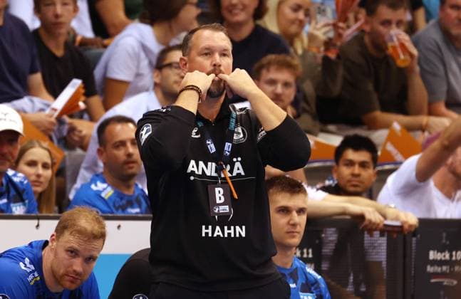BAU 06.09.2025 Stuttgart Handball TVB Stuttgart vs. Bergischer HC, Trainer Misha Kaufmann (TVB)