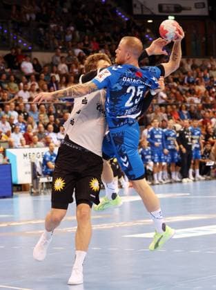 BAU 06.09.2025 Stuttgart Handball TVB Stuttgart vs. Bergischer HC, Patrick Zieker (TVB, rechts)