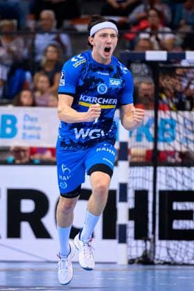 Stuttgart, Handball Bundesliga: HBL - 25 26 - TVB Stuttgart - Bergischer HC Kasper Thorsen Lien (Stuttgart) Jubel Freude Emotion Torjubel Torschuetze Torschütze Stuttgart Porsche Arena Baden-Württemberg Deutschland