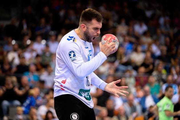 Stuttgart, Handball Bundesliga: HBL - 25 26 - TVB Stuttgart - Bergischer HC Torhueter Miljan Vujovic (Stuttgart) Jubel Freude Emotion Stuttgart Porsche Arena Baden-Württemberg Deutschland