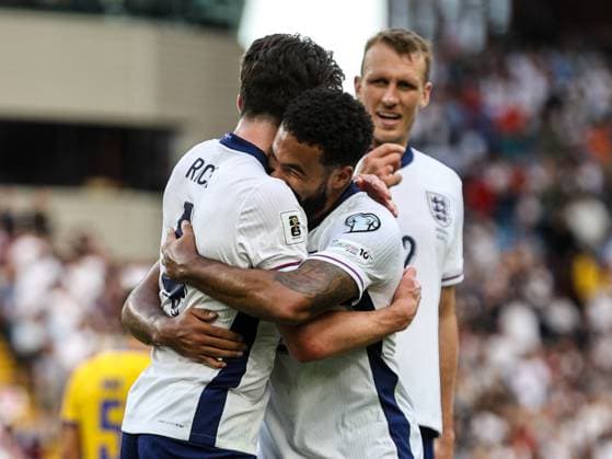 Declan Rice (4 England) celebrates after scoring England s second goal during the 2026 FIFA World Cup, WM, Weltmeisterschaft, Fussball Qualifier game between England and Andorra at Villa Park in Birmingham, England  Copyright: xNataliexMincher SPPx Sportspressphoto_SPR21216