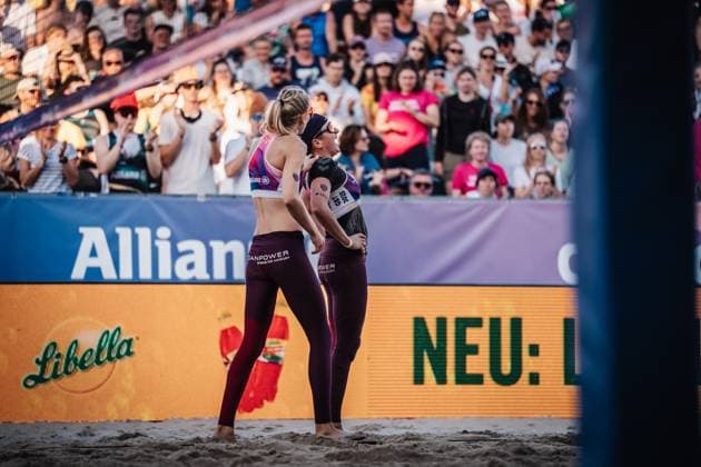 Beachvolleyball Frauen Deutsche Meisterschaften 2025 Timmendorfer Strand 06.09.2025 v.l. Nele Barber und Melanie Gernert Timmendorfer Strand Ahmann-Hager-Arena Schleswig-Holstein Deutschland
