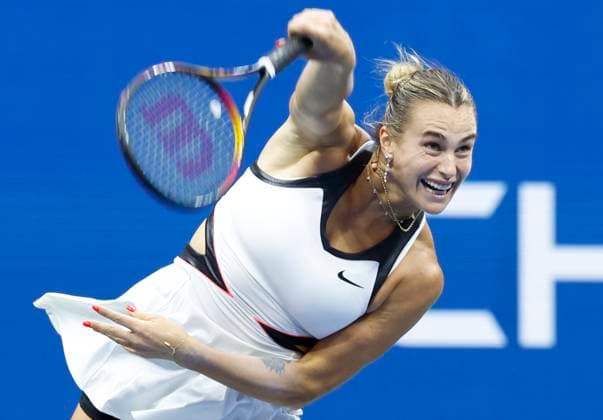 Aryna Sabalenka of Belarus serves in the first set against Amanda Anisimova in the Women s Finals of the 2025 US Open Tennis Championship in Arthur Ashe Stadium at the USTA Billie Jean King National Tennis Center in Flushing Meadows, New York on Saturday, September 6, 2025.  NYP20250906102 JOHNxANGELILLO