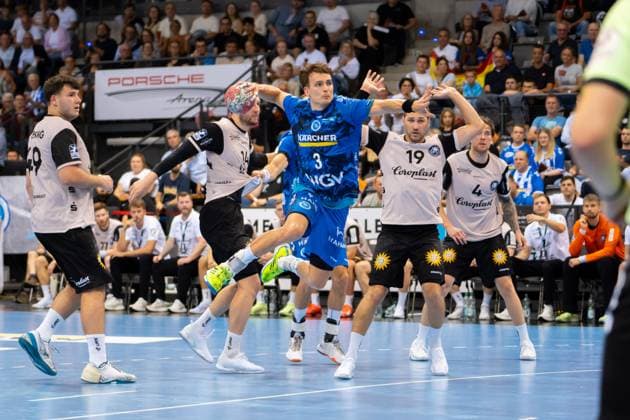 Handball I Herren I Saison 2025-2026 I Bundesliga I 3. Spieltag I TVB Stuttgart - Bergischer HC I 06.09.2025 Max Häfner (3, TVB Stuttgart) im Wurf Stuttgart Porsche Arena Baden-Württemberg Deutschland Copyright: xLobeca MaxxPetershansx