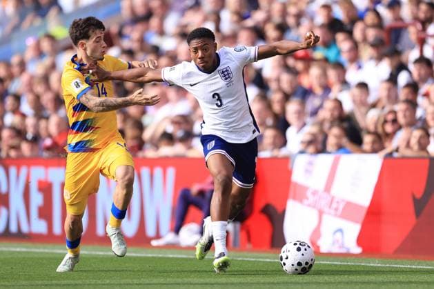 Football - 2026 FIFA World Cup, WM, Weltmeisterschaft, Fussball Qualifying (Group K) - England v Andorra 6th September 2025 - 2026 FIFA World Cup Qualifying (Group K) - England v Andorra - Myles Lewis-Skelly of England battles with Aron Rodrigo of Andorra - Photo: Simon Stacpoole Offside. Birmingham UK Copyright: xSimonxStacpoolexOffside
