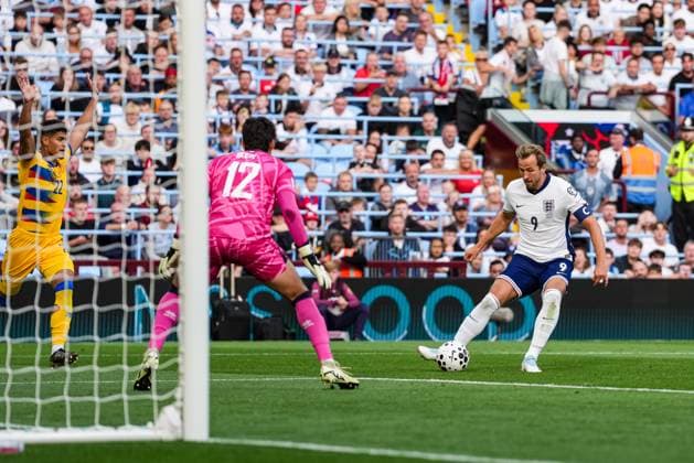 Forward Harry Kane of Bayern Munich (9) playing for the England national team, Nationalteam (right) during the Group K World Cup Qualifier match between England and Andorra at Villa Park, Birmingham, England on 6 September 2025.  Copyright: xDavidxHornx PMI-6989-0089