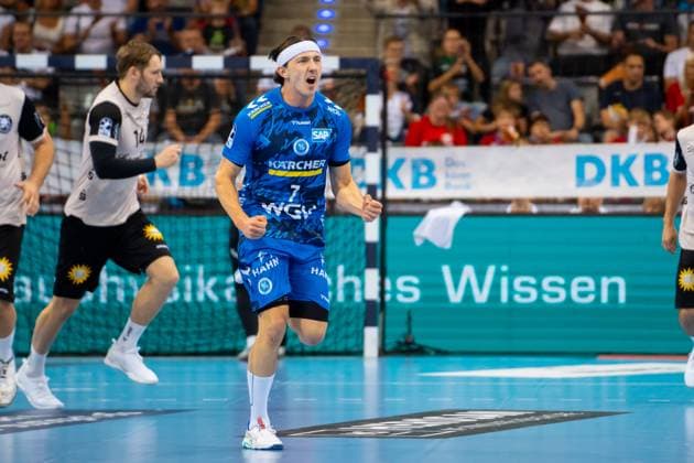 Handball I Herren I Saison 2025-2026 I Bundesliga I 3. Spieltag I TVB Stuttgart - Bergischer HC I 06.09.2025 Kasper Thorsen Lien (7, TVB Stuttgart) jubelt Stuttgart Porsche Arena Baden-Württemberg Deutschland Copyright: xLobeca MaxxPetershansx