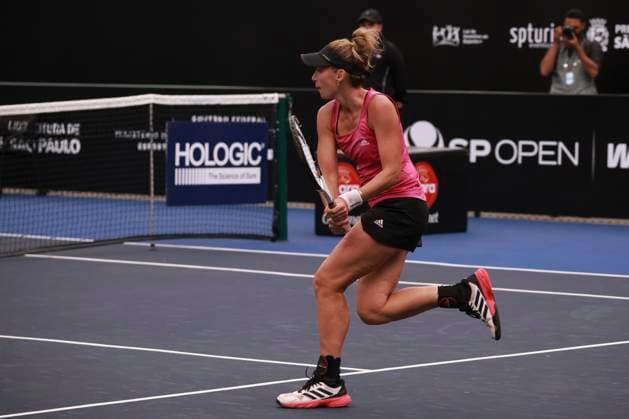 Match between brazilian thaisa grana pedretti and argentine victoria bosio at sp open in sao paulo Sao Paulo (SP), September 6, 2025 Sports WTA250 SP Open - Match between Brazilian Thaisa Grana Pedretti and Argentine Victoria Bosio, at the SP Open in Sao Paulo, which takes place from September 6 to 14 at Villa-Lobos Park, on the central court, this Saturday, September 6, 2025, in the west zone of Sao Paulo. Thaisa Grana Pedretti beat Argentine Victoria Bosio by scores of 6-3 and 7-2 by 2-0 and is classified. (Foto: Leco Viana Thenews2 imago images) SPO  Copyright: xLecoxVianax