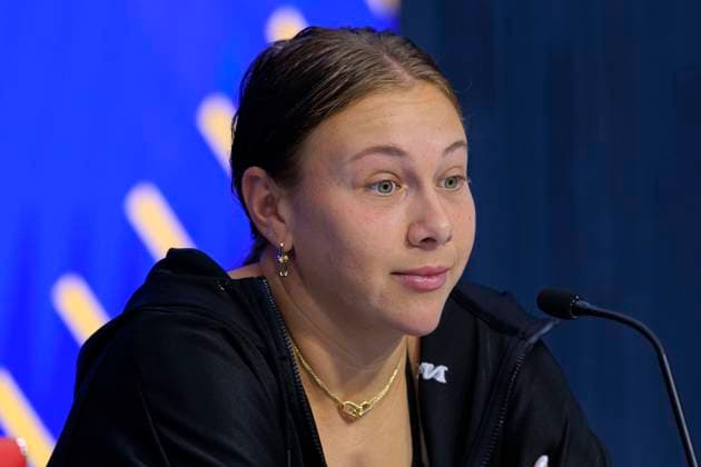September 6, 2025, Flushing Meadows, New York, USA: Amanda Anisimova attends a press conference, PK, Pressekonferenz after losing her US Open WomenÃ¢â‚¬â ¢s Final match against Aryna Sabalenka on Day 14 of the 2025 US Open at USTA Billie Jean King National Tennis Center on Saturday September 6, 2025 in the Flushing neighborhood of the Queens borough of New York City. JAVIER ROJAS PI Flushing Meadows USA - ZUMAp124 20250906_zaa_p124_068 Copyright: xJavierxRojasx