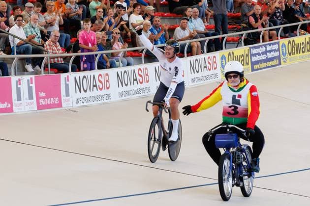 Moritz Augenstein (GER) und Christian Ertel (GER, Schrittmacher) gewinnen das Finale im Derny der Männer; Sieger, Erstplatzierte, Goldmedaille, gold medal, 06.09.2025, Erfurt (Deutschland), Bahnradsport, Steher und Derny Europameisterschaften 2025