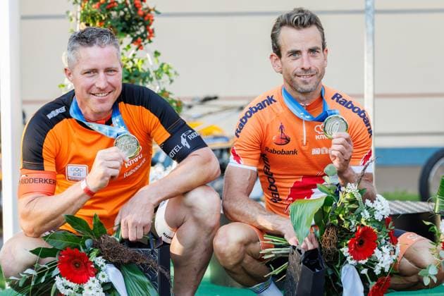 von links: Jos Pronk (NED, Schrittmacher), Reinier Honig (NED); Zweitplatzierte, Silbermedaille, silver medal, 06.09.2025, Erfurt (Deutschland), Bahnradsport, Steher und Derny Europameisterschaften 2025
