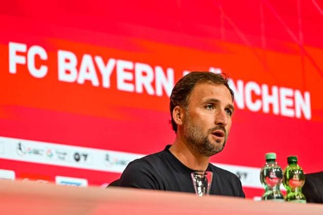 GER, FFBL, FC Bayern München vs Bayer 04 Leverkusen 06.09.2025, Allianz-Arena, München, GER, FFBL, FC Bayern München vs Bayer 04 Leverkusen, im Bild Jose Barcala (Bayern Muenchen), Pressekonferenz nach Spielende