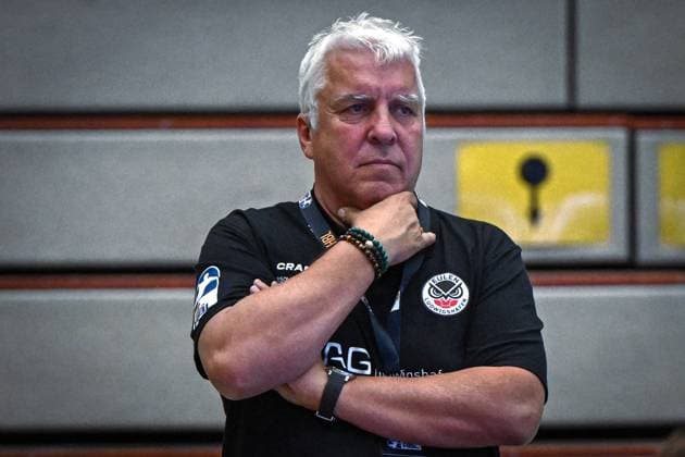 Deutschland: Handball 2. Bundesliga 2025 26, 06.09.2025 2. Spieltag - HSG Krefeld Niederrhein vs Die Eulen Ludwigshafen - Sporthalle Glockenspitz (Krefeld), Christian Hasert (Die Eulen Ludwigshafen, Mannschaftsbetreuer) Copyright: xMarkusxVerwimpx