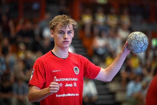 Deutschland: Handball 2. Bundesliga 2025 26, 06.09.2025 2. Spieltag - HSG Krefeld Niederrhein vs Die Eulen Ludwigshafen - Sporthalle Glockenspitz (Krefeld), Theo Straub (Die Eulen Ludwigshafen, 24) Copyright: xMarkusxVerwimpx