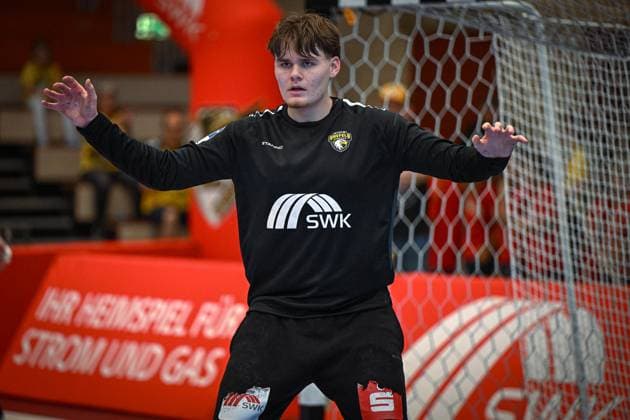 Deutschland: Handball 2. Bundesliga 2025 26, 06.09.2025 2. Spieltag - HSG Krefeld Niederrhein vs Die Eulen Ludwigshafen - Sporthalle Glockenspitz (Krefeld), Anel DurmiÄ‡ Anel Durmic (HSG Krefeld Niederrhein, Anel DurmiÄ‡ Anel Durmic (HSG Krefeld Niederrhein, 72) Copyright: xMarkusxVerwimpx