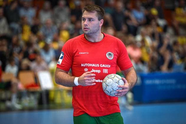 Deutschland: Handball 2. Bundesliga 2025 26, 06.09.2025 2. Spieltag - HSG Krefeld Niederrhein vs Die Eulen Ludwigshafen - Sporthalle Glockenspitz (Krefeld), Kian Schwarzer (Die Eulen Ludwigshafen, 22) Copyright: xMarkusxVerwimpx
