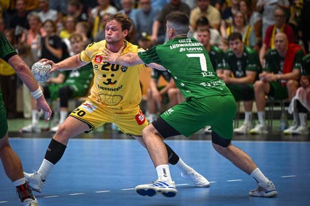 Deutschland: Handball 2. Bundesliga 2025 26, 06.09.2025, 2. Spieltag - HSG Krefeld Niederrhein vs Die Eulen Ludwigshafen - Sporthalle Glockenspitz (Krefeld), Lukas Siegler (HSG Krefeld Niederrhein, 20) Copyright: xMarkusxVerwimpx