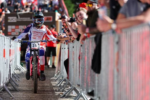 2025 UCI Mountain Bike World Championships Picture by Alex Whitehead SWpix.com - 07 09 2025 - Cycling - 2025 UCI Mountain Bike World Championships - Downhill - ChampÃ ry, Valais, Switzerland - Antoine Pierron (France) Copyright: x xSWpix.comx(t axPhotographyxHubxLtd)xAlexxWhitehead SWpix.comx SWP-3030-2408