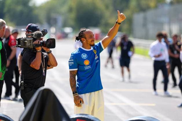 Drivers Parade, Lewis Hamilton (Scuderia Ferrari HP 44), Rennen, Grosser Preis von Italien, Motorsport, Herren, Formel 1, 07.09.2025 Monza Lombardei Italien