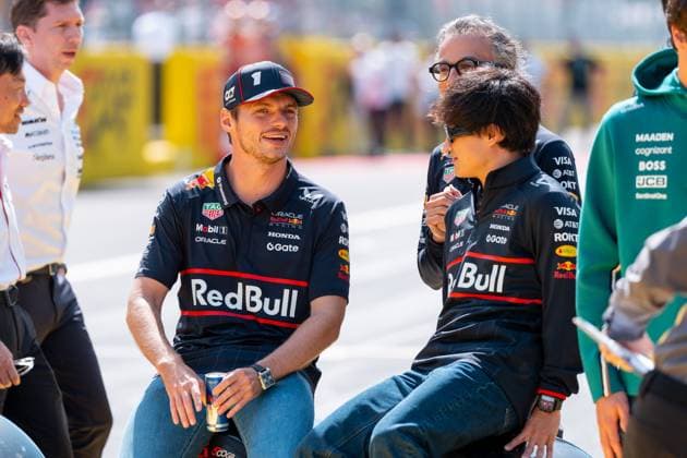 Max Verstappen (Oracle Red Bull Racing, Niederlande, 01), ITA, Formel 1 Weltmeisterschaft, Grand Prix von Italian, Autodromo Nazionale Monza, Race Day, Fahrerparade, Saison 2025, 07.09.2025 ITA, Formel 1 Weltmeisterschaft, Grand Prix von Italian, Autodromo Nazionale Monza, Race Day, Fahrerparade, Saison 2025, 07.09.2025 Monza Copyright: xEibner-Pressefoto MarcelxFischerx EP_MFI