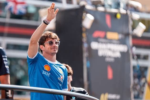 Charles Leclerc (Scuderia Ferrari HP F1 Team, Monaco, 16), ITA, Formel 1 Weltmeisterschaft, Grand Prix von Italian, Autodromo Nazionale Monza, Race Day, Fahrerparade, Saison 2025, 07.09.2025 ITA, Formel 1 Weltmeisterschaft, Grand Prix von Italian, Autodromo Nazionale Monza, Race Day, Fahrerparade, Saison 2025, 07.09.2025 Monza Copyright: xEibner-Pressefoto MarcelxFischerx EP_MFI