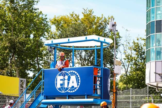F1 - ITALIAN GRAND PRIX 2025 FIA marshall, commissaire de piste, marshal, marshalls, marshals during the 2025 Formula 1 Pirelli Grand Premio d™Italia, 2025 Italian Grand Prix, 16th round of the 2025 FIA Formula One World Championship, WM, Weltmeisterschaft from September 5 to 7, 2025 on the Autodromo Nazionale Monza, in Monza, Italy - MonzaItaly  Copyright: xFLORENTxGOODENx