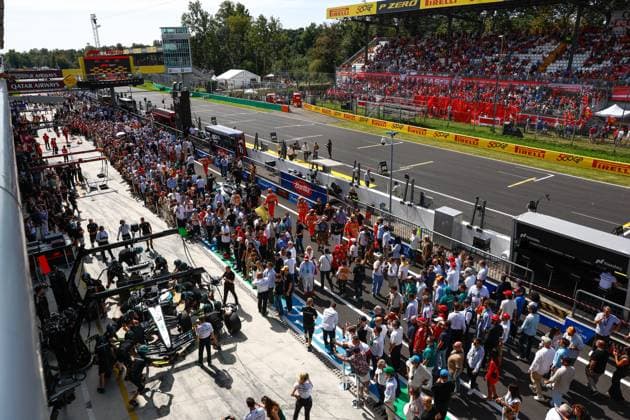 Spectators in the pit lane, F1 Grand Prix of Italy at Autodromo Nazionale Monza on September 7, 2025 in Monza, Italy. (Photo by HOCH ZWEI) Monza Italy