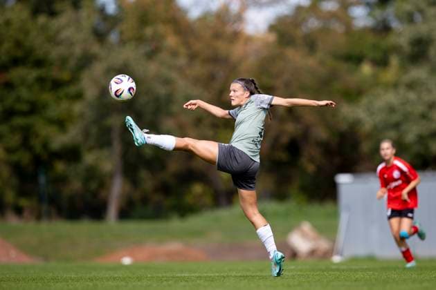 Regionalliga-Nordost Frauen: 1. FFV Erfurt vs. 1. FFC Turbine Potsdam II; Erfurt; 07.09.2025 Tessa Berger ( 16; 1. FFV Erfurt) Regionalliga-Nordost Frauen: 1. FFV Erfurt vs.1. FFC Turbine Potsdam II; Sportforum Johannesplatz Erfurt; 07.09.2025 Copyright: xBEAUTIFULxSPORTS Duehringx