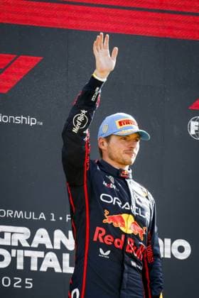 MONZA - Max Verstappen (Red Bull Racing) on the podium at the Monza circuit after winning the Italian Grand Prix. ANP SEM VAN DER WAL xVIxANPxSportx xxANPxIVx 535285063 originalFilename: 535285063.jpg