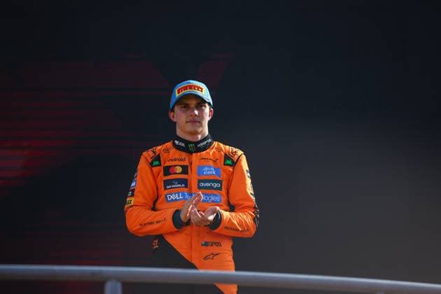 F1 - ITALIAN GRAND PRIX 2025 PIASTRI Oscar (aus), McLaren F1 Team MCL39, portrait during the 2025 Formula 1 Pirelli Grand Premio d™Italia, 2025 Italian Grand Prix, 16th round of the 2025 FIA Formula One World Championship, WM, Weltmeisterschaft from September 5 to 7, 2025 on the Autodromo Nazionale Monza, in Monza, Italy - MonzaItaly  Copyright: xEricxAlonsox