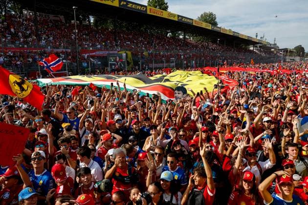 Fans during podium ceremony, F1 Grand Prix of Italy at Autodromo Nazionale Monza on September 7, 2025 in Monza, Italy. (Photo by HOCH ZWEI) Monza Italy