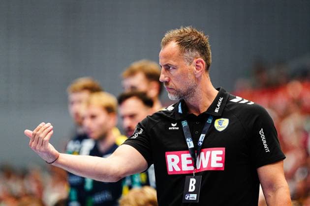 Maik Machulla (Rhein-Neckar Loewen, Trainer) GER, Handball Verein Hamburg vs. Rhein-Neckar Loewen, Handball, 1. Bundesliga, Spieltag 3, Saison 2025 2026, 07.09.2025 GER, Handball Sport Verein Hamburg vs. Rhein-Neckar Loewen, Handball, 1. Bundesliga, Spieltag 3, Saison 2025 2026, 07.09.2025 Hamburg Copyright: xEibner-Pressefoto MarcelxvonxFehrnx EP_MFN