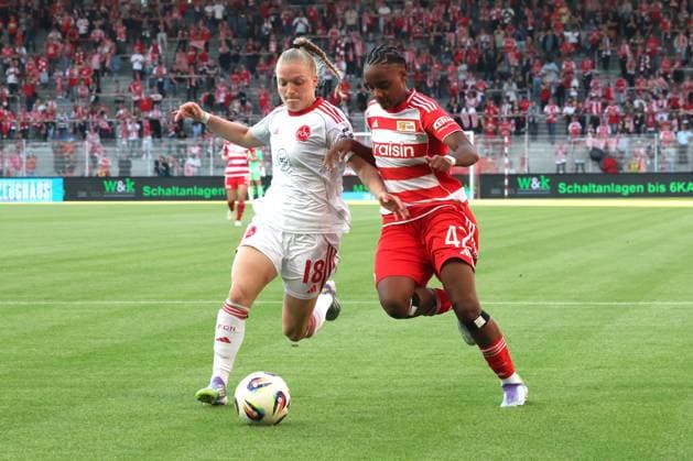 DEU, 2.BL, Frauen, 1.FC Union vs. 1.FC Nuernberg, 07.09.2025, Stadion Alte Foersterei, Berlin, DEU, 2.BL, Frauen, 1.FC Union vs. 1.FC Nuernberg, im Bild: Naika Reissner (1.FC Union Berlin 42), Mai, Franziska (1.FC Nuernberg 18) DFL - regulations prohibit any use of Photographs as image sequences and or quasi-video