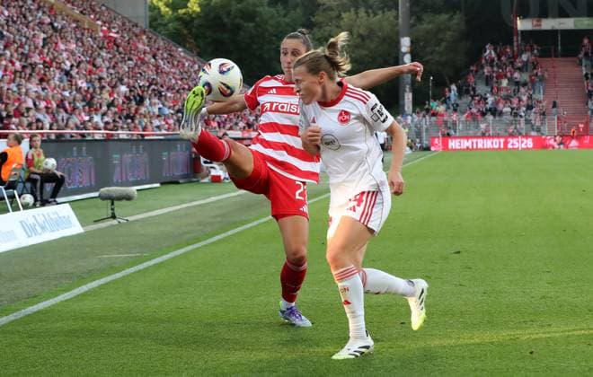 Anna Weiß, Nastassja Lein Zweikampf Spielszene Aktion Fußball Fussball 1. Bundesliga Damen Frauen Saison 2025 2026 07.09.2025 1.FC Union Berlin vs. 1.FC Nürnberg FCN DFL regulations prohibit any use of photographs as image sequences and or quasi-video