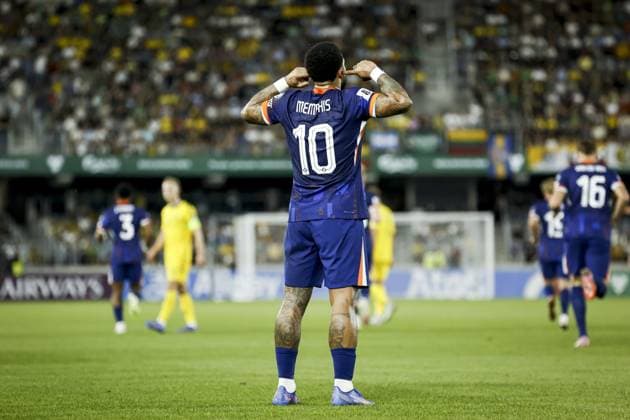 KAUNAS - Memphis Depay of the Netherlands celebrates his second goal during the 2026 FIFA World Cup, WM, Weltmeisterschaft, Fussball qualifying match between Lithuania and the Netherlands at the Dariaus and Gireno Stadiums on September 7, 2025, in Kaunas, Lithuania. ANP MAURICE VAN STEEN FIFA 2026 World Cup Qualifier 2025 2026 xVIxANPxSportx xxANPxIVx 535296455 originalFilename: 535296455.jpg