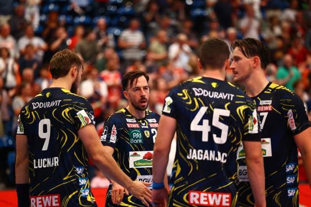 Handball I Herren I Saison 2025 2026 I Bundesliga I 3. Spieltag I HSV Hamburg -Rhein-Neckar Löwen I 07.09.2025 Enttäuschung bei Patrik Groetzki (24, Rhein-Neckar Löwen) und den Rhein-Neckar Löwen Hamburg Alsterdorfer Sporthalle Hamburg Deutschland Copyright: xLobeca RalfxHomburgx