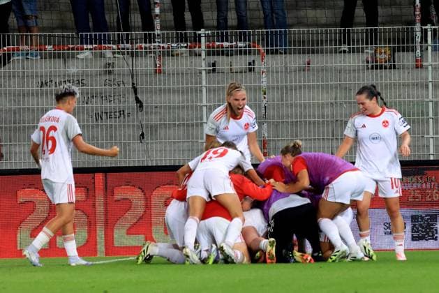 DEU, 2.BL, Frauen, 1.FC Union vs. 1.FC Nuernberg, 07.09.2025, Stadion Alte Foersterei, Berlin, DEU, 2.BL, Frauen, 1.FC Union vs. 1.FC Nuernberg, im Bild: 1:1 durch Licina, Selma (1.FC Nuernberg 17), Nuernberger-Spieler DFL - regulations prohibit any use of Photographs as image sequences and or quasi-video