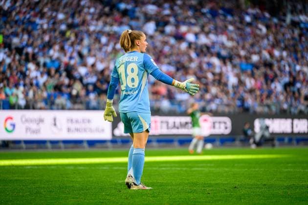 Fußball I Frauen I Saison 2025-2026 I Bundesliga I 1. Spieltag I Hamburger SV - VfL Wolfsburg I 07.09.2025 Laura Sieger (18, Hamburger SV) Hamburg Volksparkstadion Hamburg Deutschland Copyright: xLobecax xHenningxRohlfsx