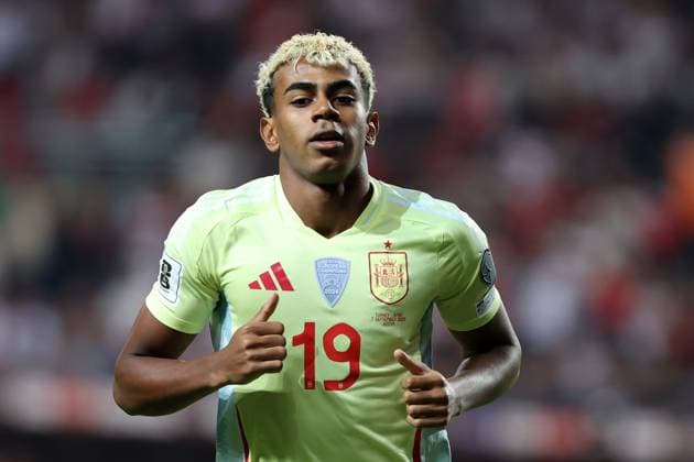Turkiye v Spain - 2026 FIFA World Cup, WM, Weltmeisterschaft, Fussball European Qualifiers KONYA, TURKIYE - SEPTEMBER 7: Lamine Yamal of Spain in action during the 2026 FIFA World Cup European Qualifiers Group E second match between Turkiye and Spain at Medas Konya Buyuksehir Stadium in Konya, Turkiye, on September 7, 2025. Serhat Cetinkaya Anadolu Konya Turkey. Editorial use only. Please get in touch for any other usage.  Copyright: x2025xAnadoluxSerhatxCetinkayax