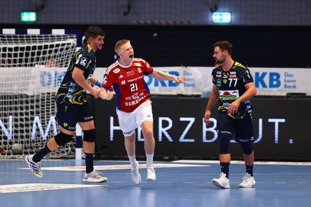 Handball I Herren I Saison 2025 2026 I Bundesliga I 3. Spieltag I HSV Hamburg -Rhein-Neckar Löwen I 07.09.2025 Frederik Bo Andersen (21, HSV Hamburg) jubelt Hamburg Alsterdorfer Sporthalle Hamburg Deutschland Copyright: xLobeca RalfxHomburgx