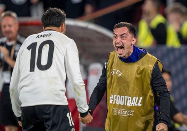 Paul Nebel (Deutschland, 19) schreit in Richtung des Torschützen zum 2-1, Nadiem Amiri (Deutschland, 10) 07.09.2025, Deutschland - Nordirland, Fussball, UEFA European Qualifiers WM Qualifikation Europa, RheinEnergieStadion Köln WICHTIGER HINWEIS: Gemäß den Vorgaben der DFL Deutsche Fußball Liga bzw. des DFB Deutscher Fußball-Bund ist es untersagt, in dem Stadion und oder vom Spiel angefertigte Fotoaufnahmen in Form von Sequenzbildern und oder videoähnlichen Fotostrecken zu verwerten bzw. verwerten zu lassen. *** Paul Nebel Germany, 19 shouts in the direction of the scorer for 2 1, Nadiem Amiri Germany, 10 07 09 2025, Germany Northern Ireland, Football, UEFA European Qualifiers World Cup Qualifiers Europe, RheinEnergieStadion Cologne IMPORTANT NOTICE According to the regulations of the DFL German Football League and the DFB German Football Association, it is prohibited to use or have used photographs taken in the stadium and or of the match in the form of sequential images and or video-like photo series Copyright: HMBxMedia xMarcoxBader