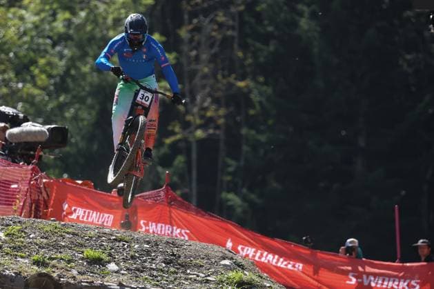 07 09 2025, ChampÃ ry, ChampÃ ry 2025 UCI Mountain Bike World Championships, Loris Revelli (ITA) during the Men s Downhill Final ChampÃ ry Grand Paradis Valais Switzerland Copyright: xJustPictures.ch FrancescoxMinghettix jp-en-FrMi-MNG_6855