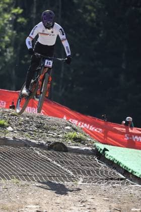 07 09 2025, ChampÃ ry, ChampÃ ry 2025 UCI Mountain Bike World Championships, Max Hartenstern (GER) during the Men s Downhill Final ChampÃ ry Grand Paradis Valais Switzerland Copyright: xJustPictures.ch FrancescoxMinghettix jp-en-FrMi-MNG_7315