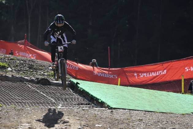 07 09 2025, ChampÃ ry, ChampÃ ry 2025 UCI Mountain Bike World Championships, Lachlan Stevens-McNab (NZL) during the Men s Downhill Final ChampÃ ry Grand Paradis Valais Switzerland Copyright: xJustPictures.ch FrancescoxMinghettix jp-en-FrMi-MNG_7717