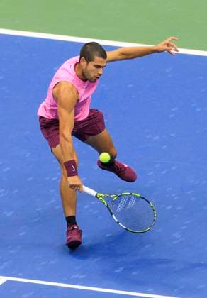 September 7, 2025, Flushing Meadows, New York, USA: Carlos Alcaraz hits a backhand volley during his US Open MenÃ¢â‚¬â ¢s Final match against Jannik Sinner on Day 15 of the 2025 US Open at USTA Billie Jean King National Tennis Center on Sunday September 7, 2025 in the Flushing neighborhood of the Queens borough of New York City. JAVIER ROJAS PI Flushing Meadows USA - ZUMAp124 20250907_zaa_p124_046 Copyright: xJavierxRojasx
