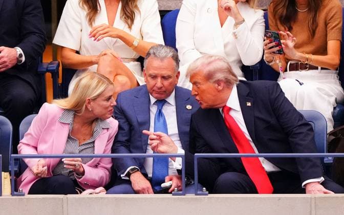 Pam Bondi, Steve Witkoff and Donald Trump 2025 US Open, Day Fifteen, USTA Billie Jean King National Tennis Center, New York, USA - 07 Sept 2025New York USTA Billie Jean King National T New York (NY) United States of America  Copyright: xJavierxGarcia Shutterstockx 15467799cm