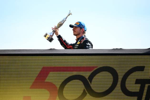 F1 Grand Prix of Italy Max Verstappen of Red Bull Racing Honda celebrates on the podium after the race of the Italian GP, the 16th round of the Formula 1 World Championship, WM, Weltmeisterschaft in Autodromo Nazionale di Monza, Monza, Lombardy, Italy, on September 7, 2025. Monza Lombardy Italy  Copyright: xAndreaxDiodatox originalFilename:diodato-formula1250907_npl17.jpg