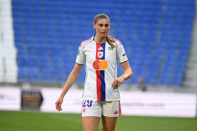 Football : Arkema Premiere Ligue OL Lyonnes V Marseille 07 09 2025 Jule Brand of OL Lyonnes during the Arkema Premiere Ligue match between Lyon and Marseille at Groupama Stadium Decines Charpieu on September 7, 2025 in Lyon, France  Copyright: xALLILI_MOURADx